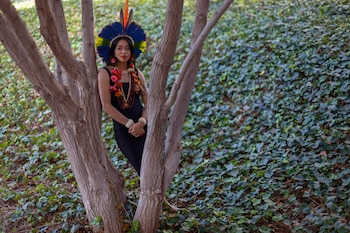 La joven activista climática Artemisa