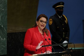 La presidenta de Honduras, Iris