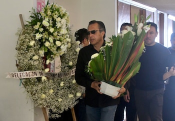 Cuitláhuac García acudió al funeral del diputado Zenyazen Escobar. (Foto: Cuartoscuro)