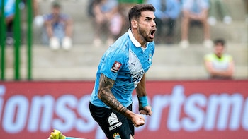 Felipe Vizeu suma su segundo