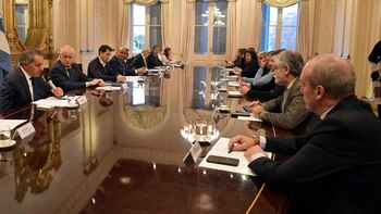 Con 10 ministerios alcanza perfectamente