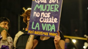 Mujer fue golpeada y empalada