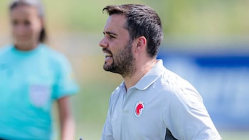 Jonathan Giráldez, entrenador del Olympique de Lyon