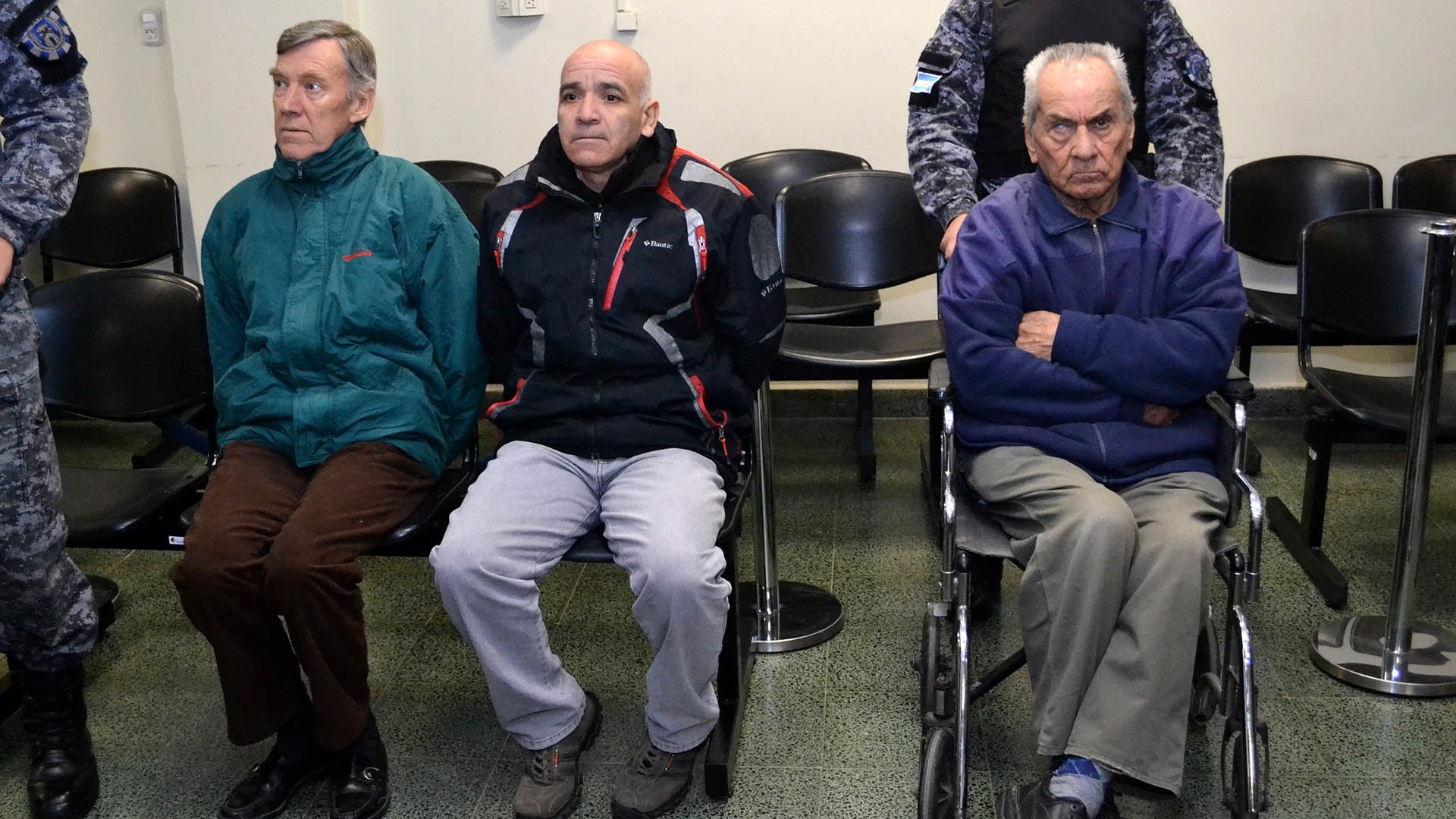 En la primera etapa del caso Próvolo ya habían sido condenados los sacerdotes Horacio Corbacho y Nicola Corradi, junto con el exjardinero Armando Gómez y el exmonaguillo Jorge Bordón