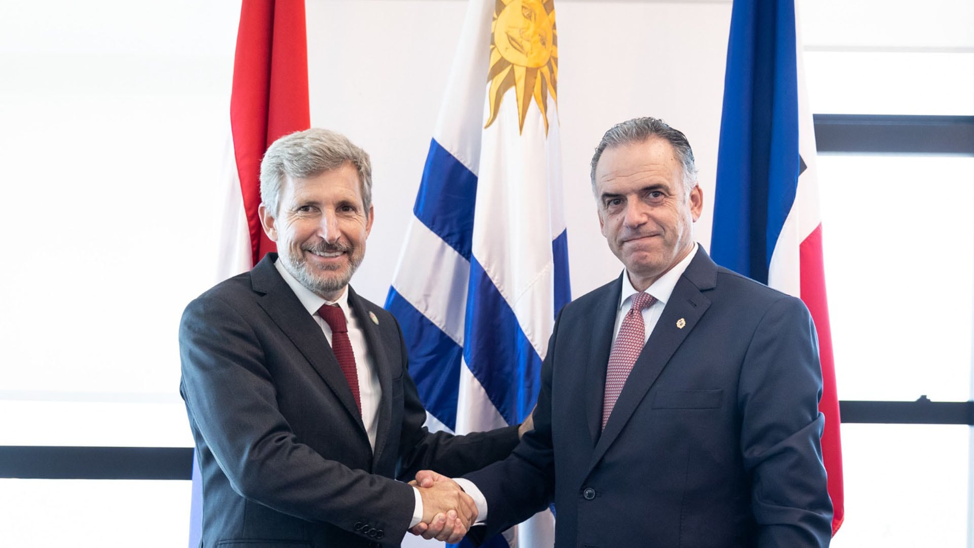 Rogelio Frigerio, en una reunión con Yamandú Orsi