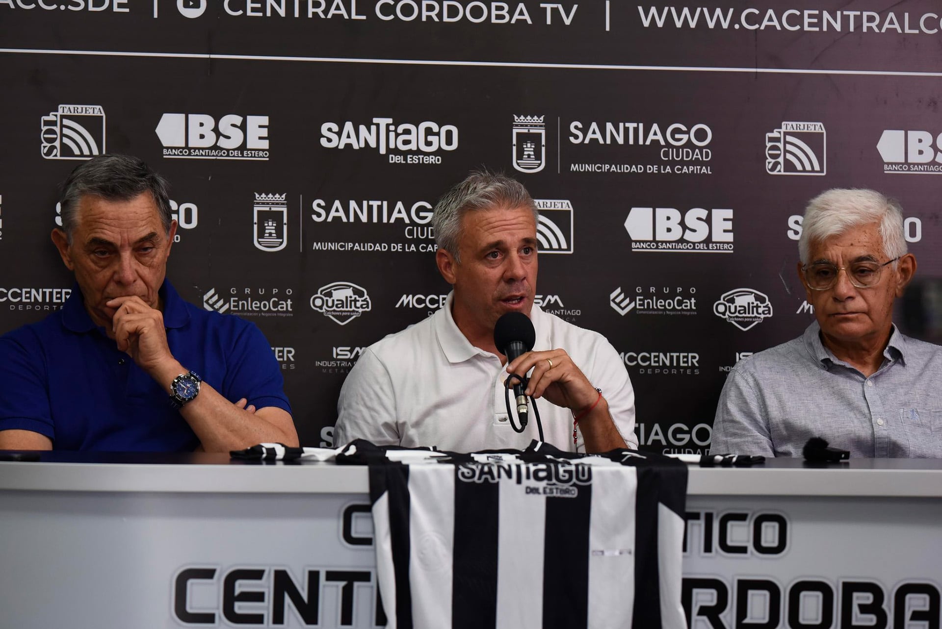 Lucas Pusineri asumió como nuevo DT de Central Córdoba en lugar de Omar De Felippe