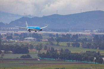 Llegaron las 192.000 vacunas Sinovac
