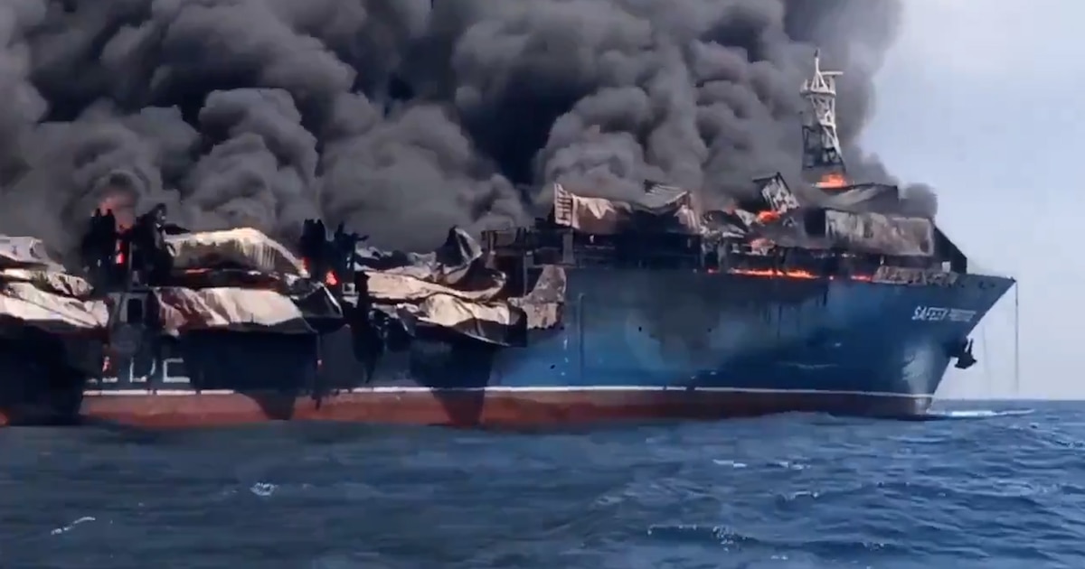 El régimen de Irán avanza con un protocolo para controlar el tráfico en el estrecho de Ormuz tras el fin de la guerra - Infobae