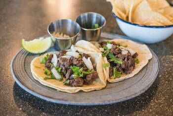 Tacos de carne mexicanos (Pexels)