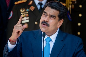 Llamó dictador a Nicolás Maduro.
