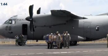 FF.AA. envía medicinas y alimento