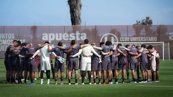 Así recibió el plantel de Universitario la salida de Héctor Cúper: “No había conexión y no sentían que podían lograr algo más con él”