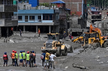 Las impactantes fotos del GLOF en Nepal y el Tíbet
