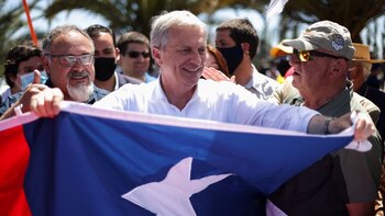 José Antonio Kast: “Pinochet salió