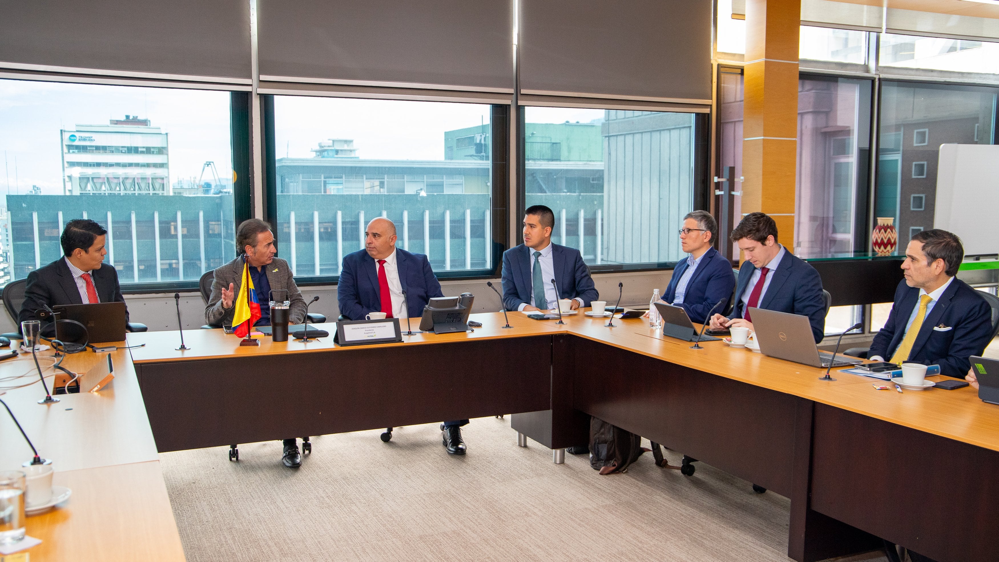 El presidente de Ecopetrol sostuvo una reunión con el cuerpo diplomático de EE. UU. en Colombia: estos temas trataron