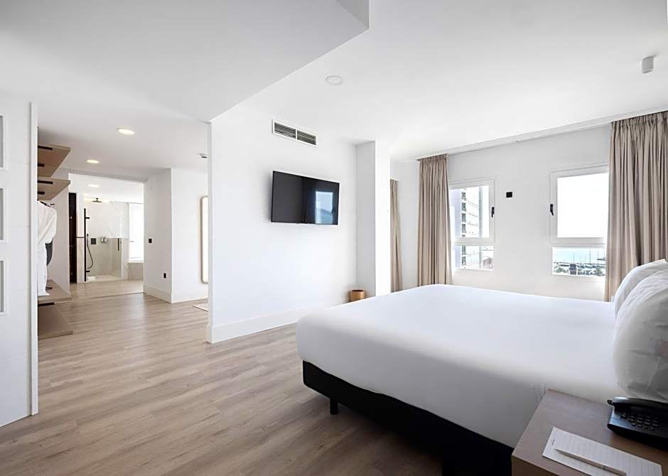 Hotel Melilla Puerto (Web oficial).