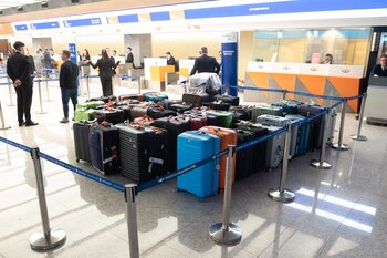 La medida complicó a pasajeros