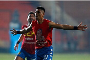 El delantero jugó el mundial Rusia 2018. Foto: TNT Chile.