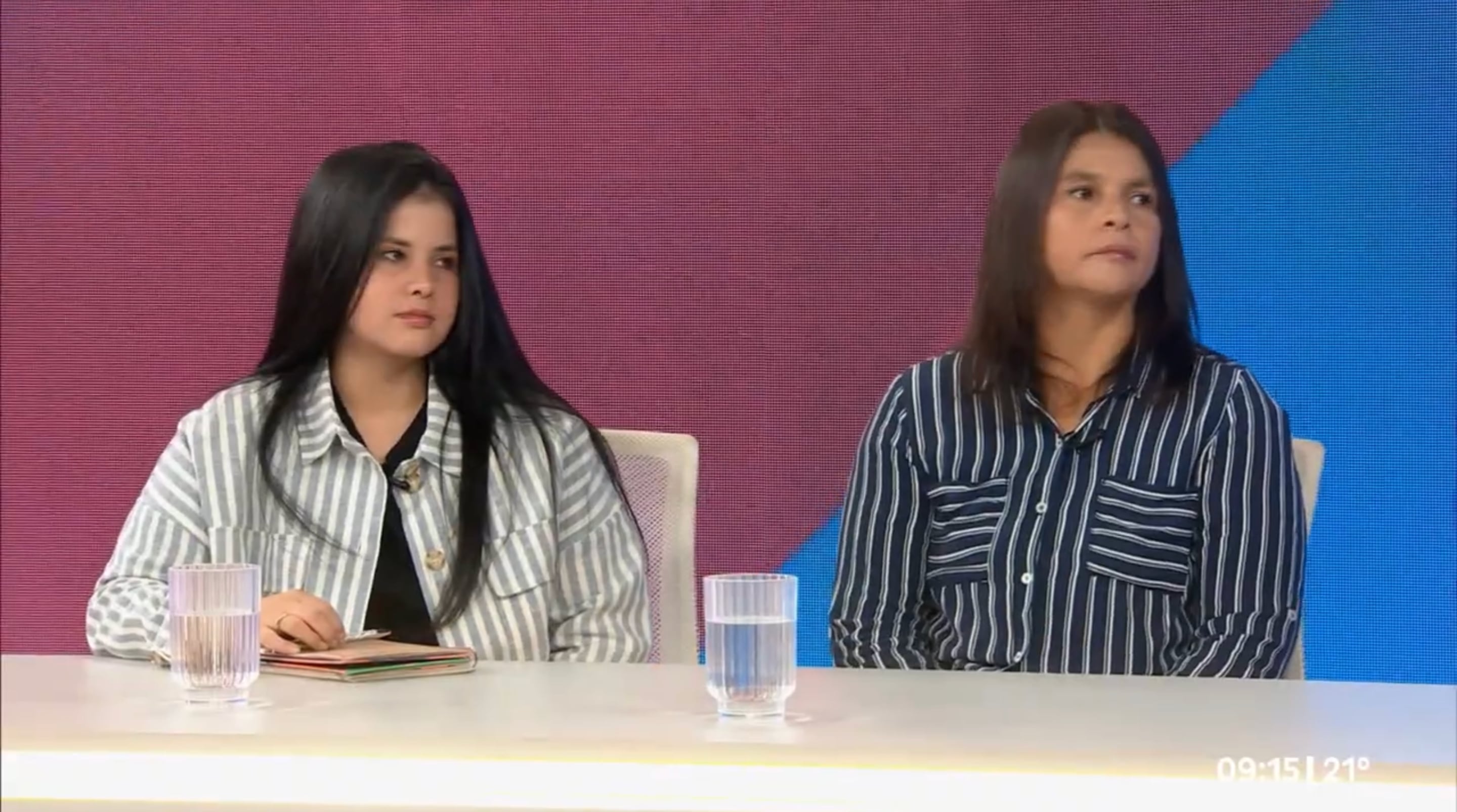 Sara Martínez y Mercedes Pereira, la hermana y madre de Moisés, para quien piden el perdón (Captura Subrayado/Canal 10)