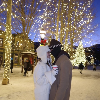 Duki y Emilia Mernes eligieron