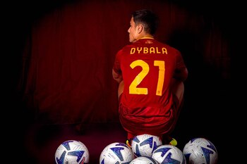 Dybala llegó a Roma como
