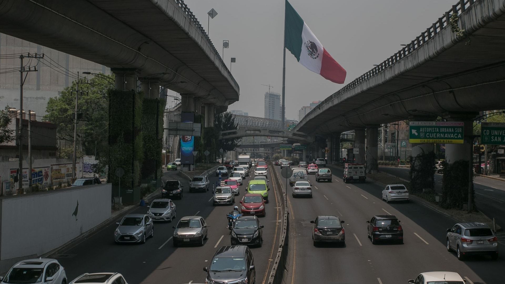 Una pésima calidad del aire puede traer consigo una serie de medidas ambientales como el Doble Hoy No Circula (Cuartoscuro)