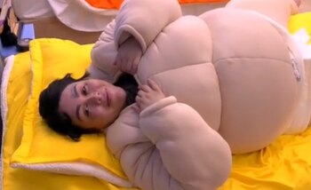 Yina Calderón tuvo que cumplir