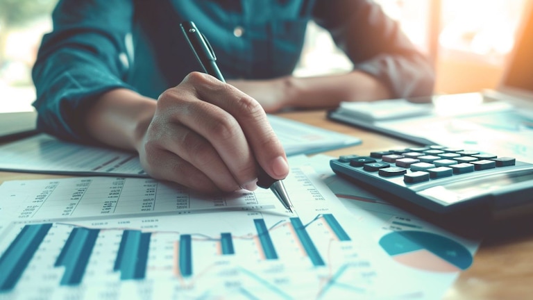 Los balances de los bancos empiezan a mostrar una disminución de la mora, pero el crédito crecerá lento Los balances de los bancos empiezan a mostrar una disminución de la mora, pero el crédito crecerá lento