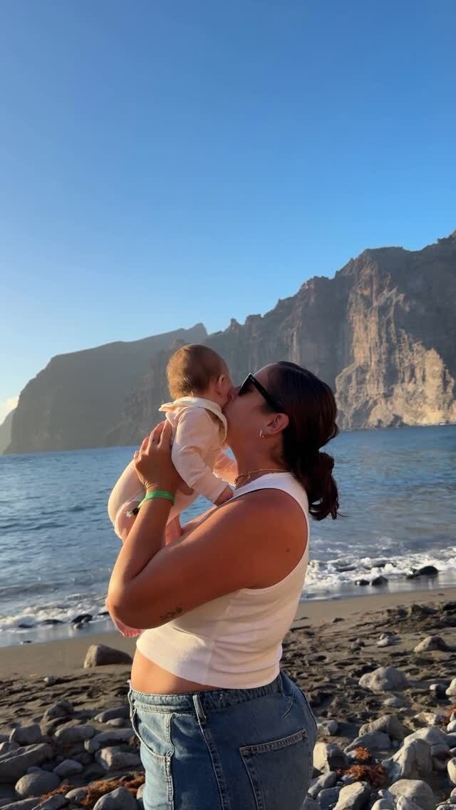 Anabel Pantoja y su hija Alma. (@anabelpantoja00)