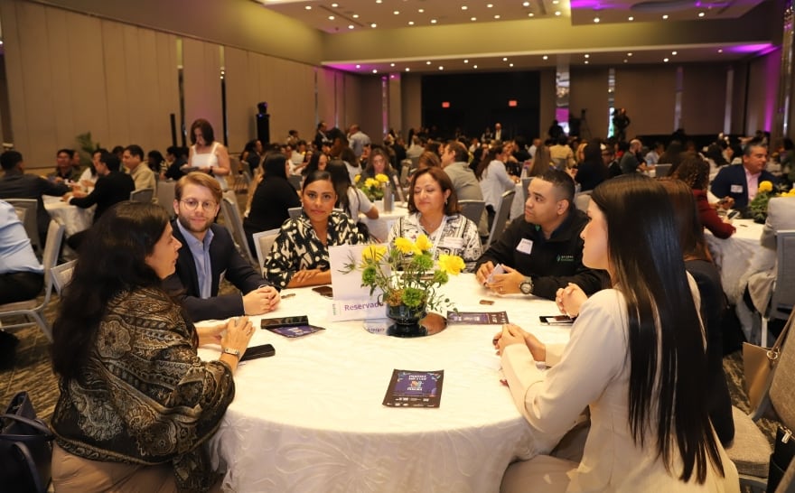 La Cámara plantea facilitar el contacto entre quienes buscan sus primeras experiencias laborales y las empresas que requieren perfiles y capacidades específicas. (CCIAP)