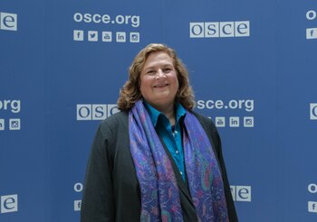 Kari Johnstone, representante especial de