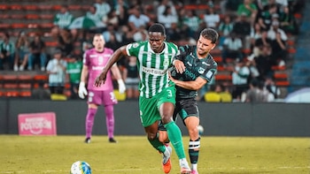 Atlético Nacional tiene un jugador tan tímido que el DT Lucas González tardó diez días en conocerle la voz: así busca ayudarlo a expresarse