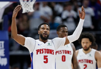 Los fiscales afirman que Beasley, quien disputó nueve temporadas en la NBA y jugó por última vez para los Detroit Pistons en 2025, acumuló deudas de juego por millones de dólares (AP Photo/Duane Burleson)