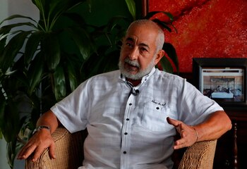 El escritor cubano Leonardo Padura