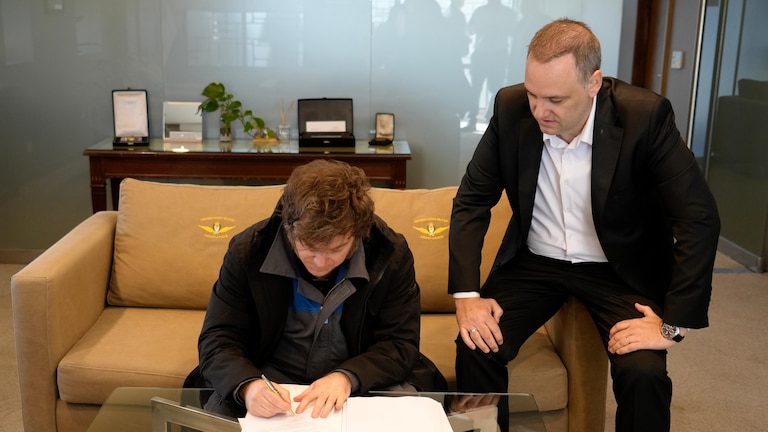 BEQULUJ26RFSPK6UVR67X53F5U