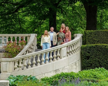 La familia real de Holanda derrocha naturalidad en su posado veraniego (Instagram)