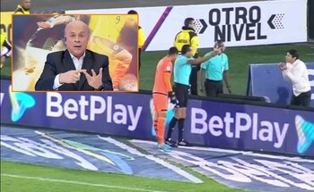 Johan Wallens recibió tarjeta amarilla en la tanda de penaltis por sus constantes reclamos. Foto: Win Sports