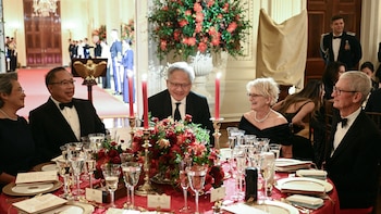 En la gala en la Casa Blanca, Donald Trump sentó en la misma mesa de Xi Jinping a dos mega empresarios taiwaneses