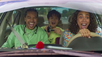 La serie sigue a tres