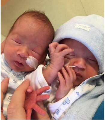 Benjamín y Simón, los hijos