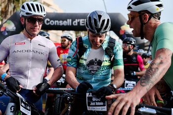 Imagen BFD6USIGOFCKRGZ4C27SF22FDM