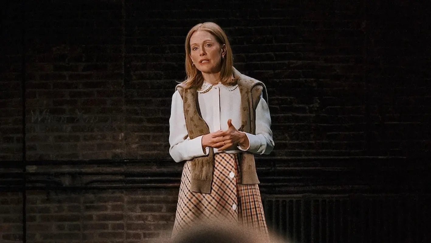 Eisenberg escribió el personaje de Mona Friedman pensando específicamente en Julianne Moore después de trabajar con ella en su debut como director (Agencias)