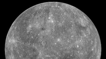 El telescopio James Webb capta un planeta rocoso sin atmósfera a 50 años luz de la Tierra