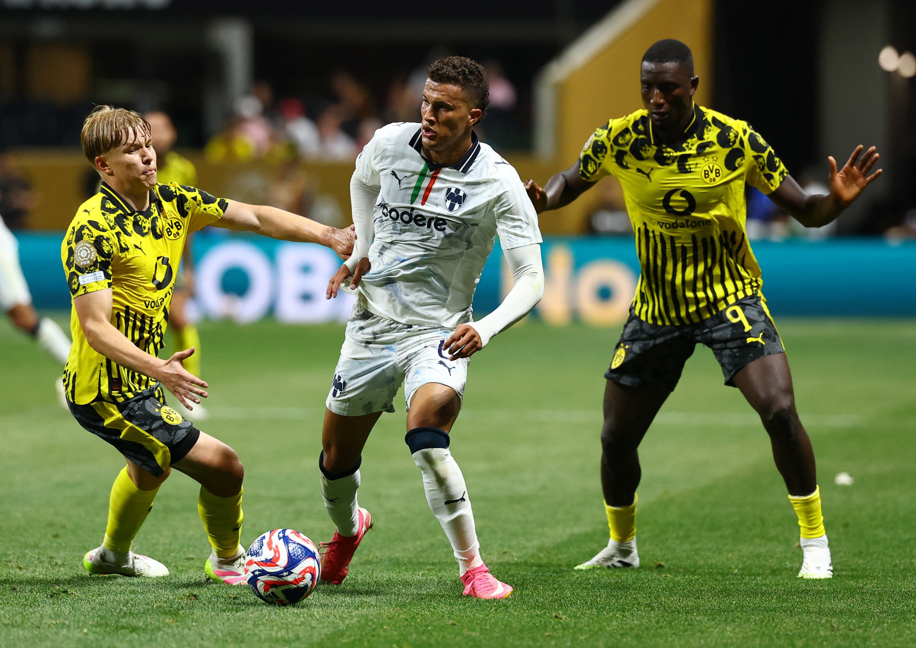 Nelson Deossa fue uno de los futbolistas más destacados en el cuadro mexicano durante su participación en el Mundial de Clubes - crédito Kai Pfaffenbach / REUTERS