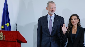 De la lección de estilo de las plumas de la reina Letizia al discurso del rey Felipe VI: así ha sido el primer día de los reyes en Finlandia