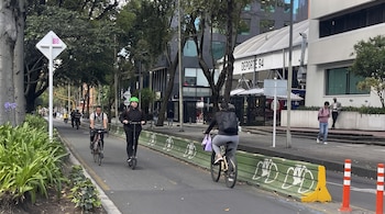 La franja oriental quedará habilitada hacia el norte y la occidental seguirá hacia el sur en el tramo entre las calles 94 y 100 por ajustes viales temporales - crédito Secretaría de Movilidad