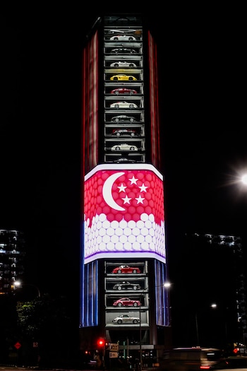 Ten Square Autobahn Motors