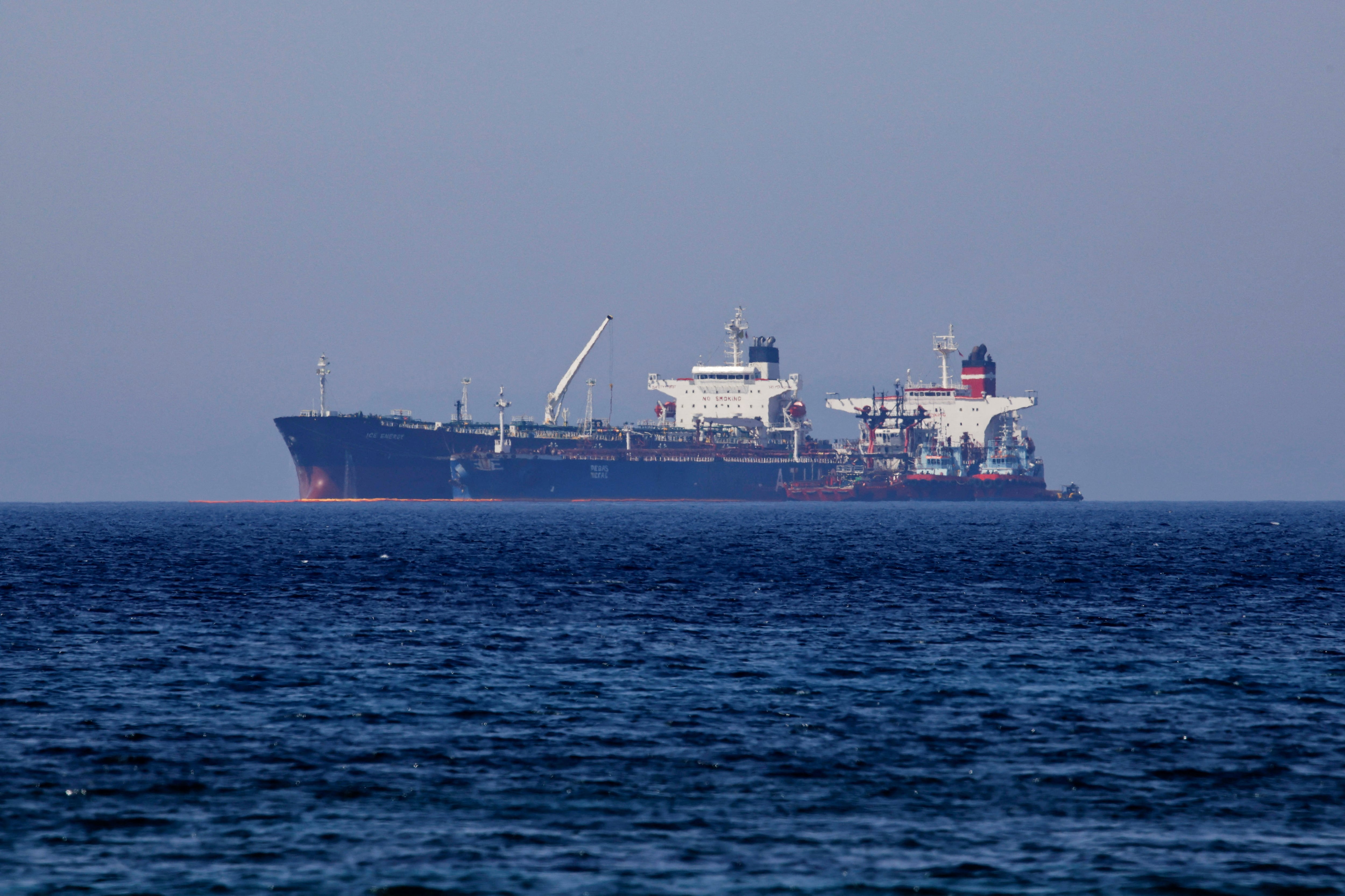 La “flota fantasma” de Irán se quedó sin petróleo tras meses de bloqueo estadounidense