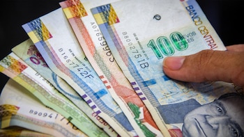 A classificação publicada pela SBS mostra uma grande disparidade entre as taxas de juro oferecidas pelas caixas económicas e pelas instituições públicas em comparação com muitos bancos convencionais.