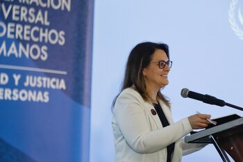 Juliette de Rivero, Representante en